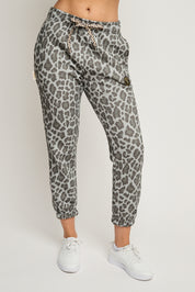 SPODNIE DRESOWE TYPU BAGGY SZARE Z PRINTEM W PANTERĘ - REVE