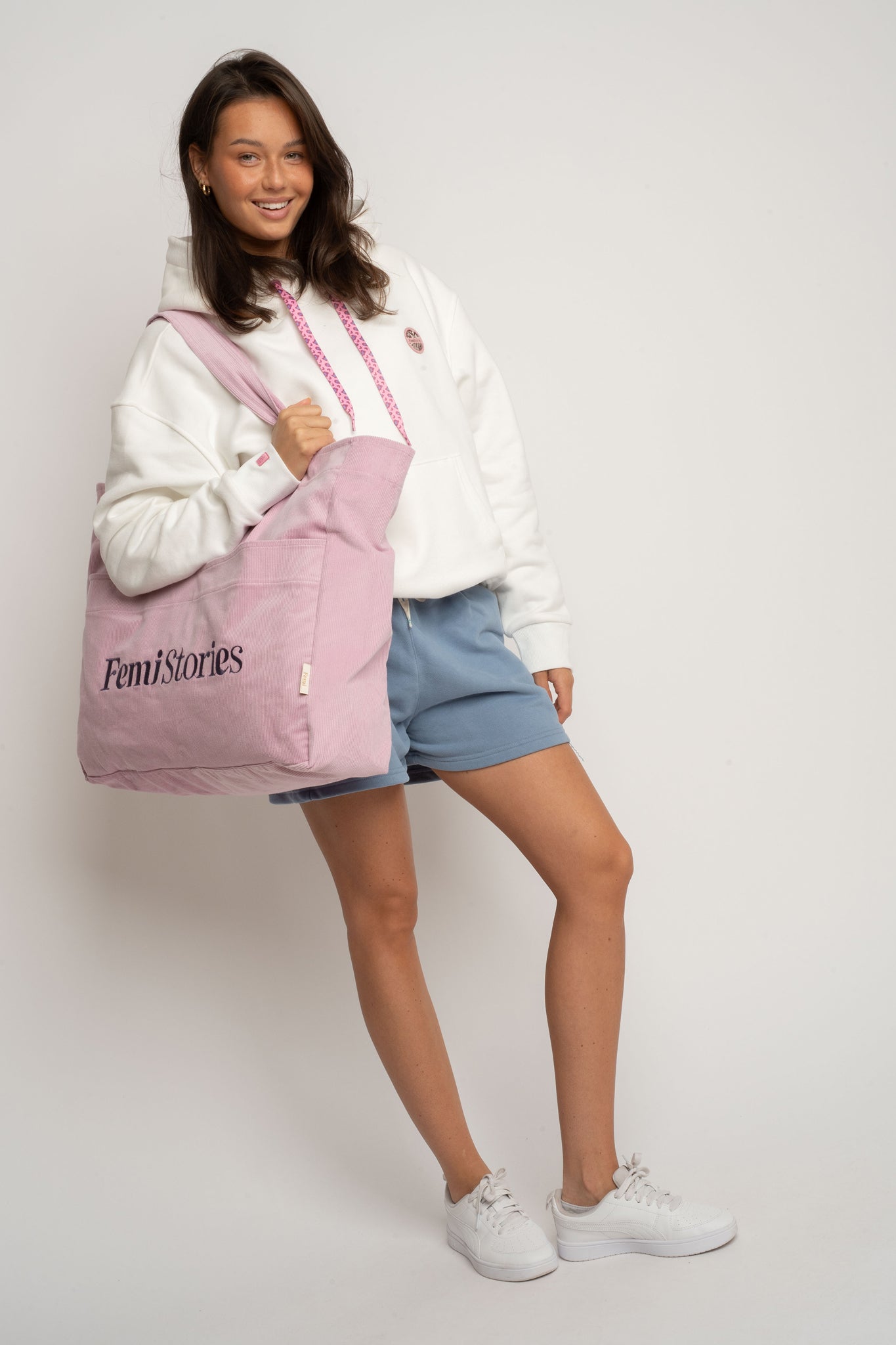 TORBA TYPU SHOPPER BAG JASNORÓŻOWA Z ANTRACYTOWYM NAPISEM - NAYA