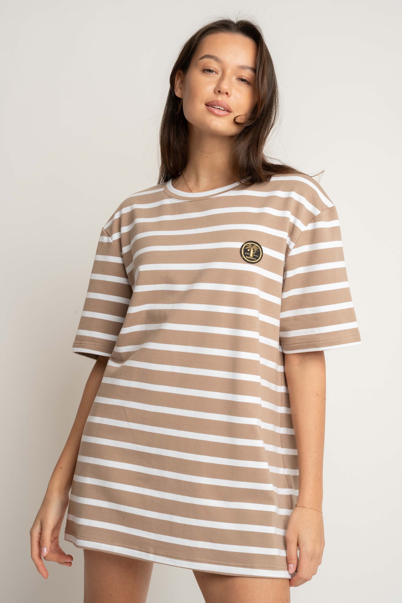 T-SHIRT JASNOBRĄZOWY W PASKI - MARE