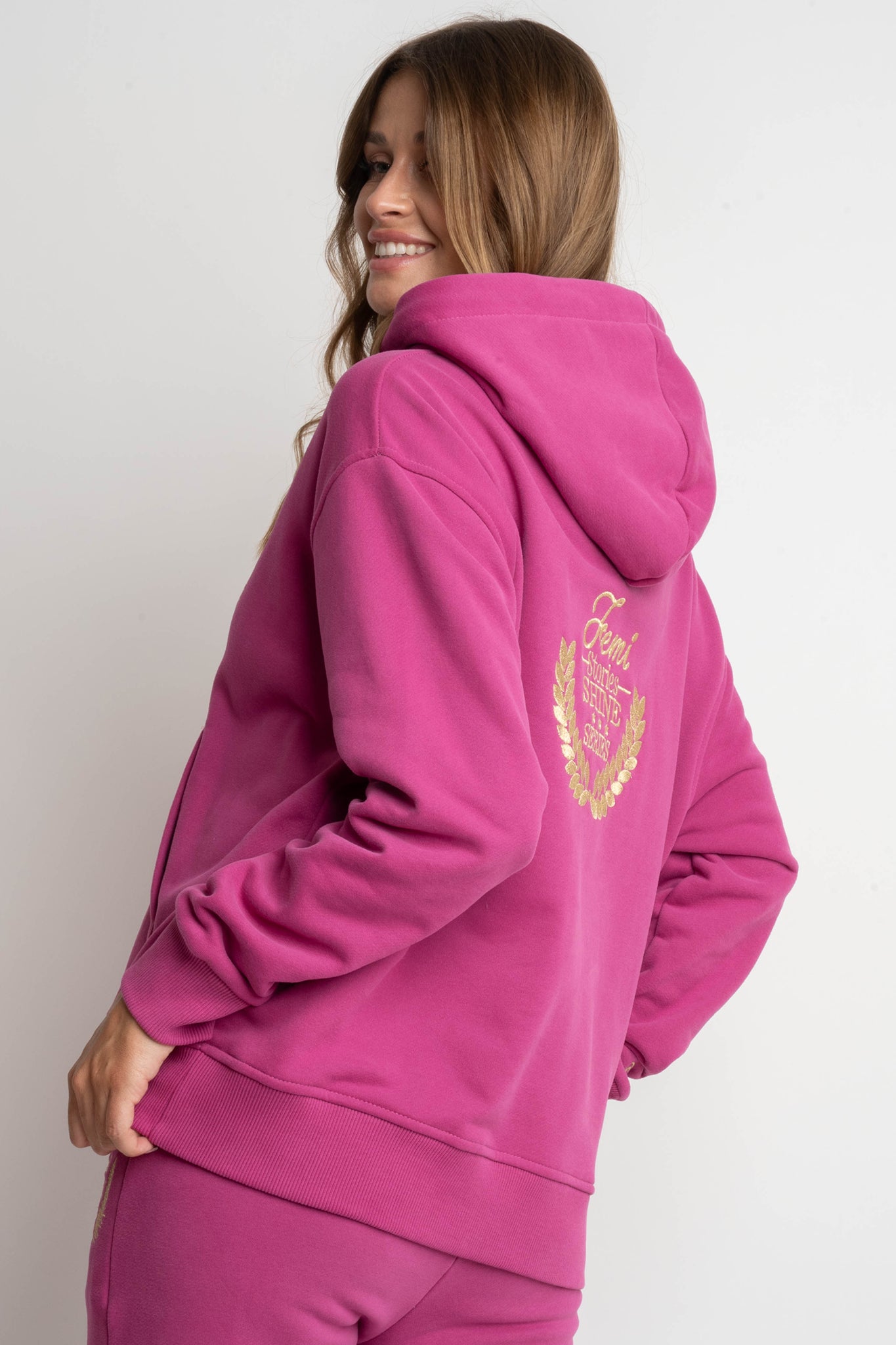 BLUZA Z KAPTUREM RÓŻOWA SHINE - AURENA
