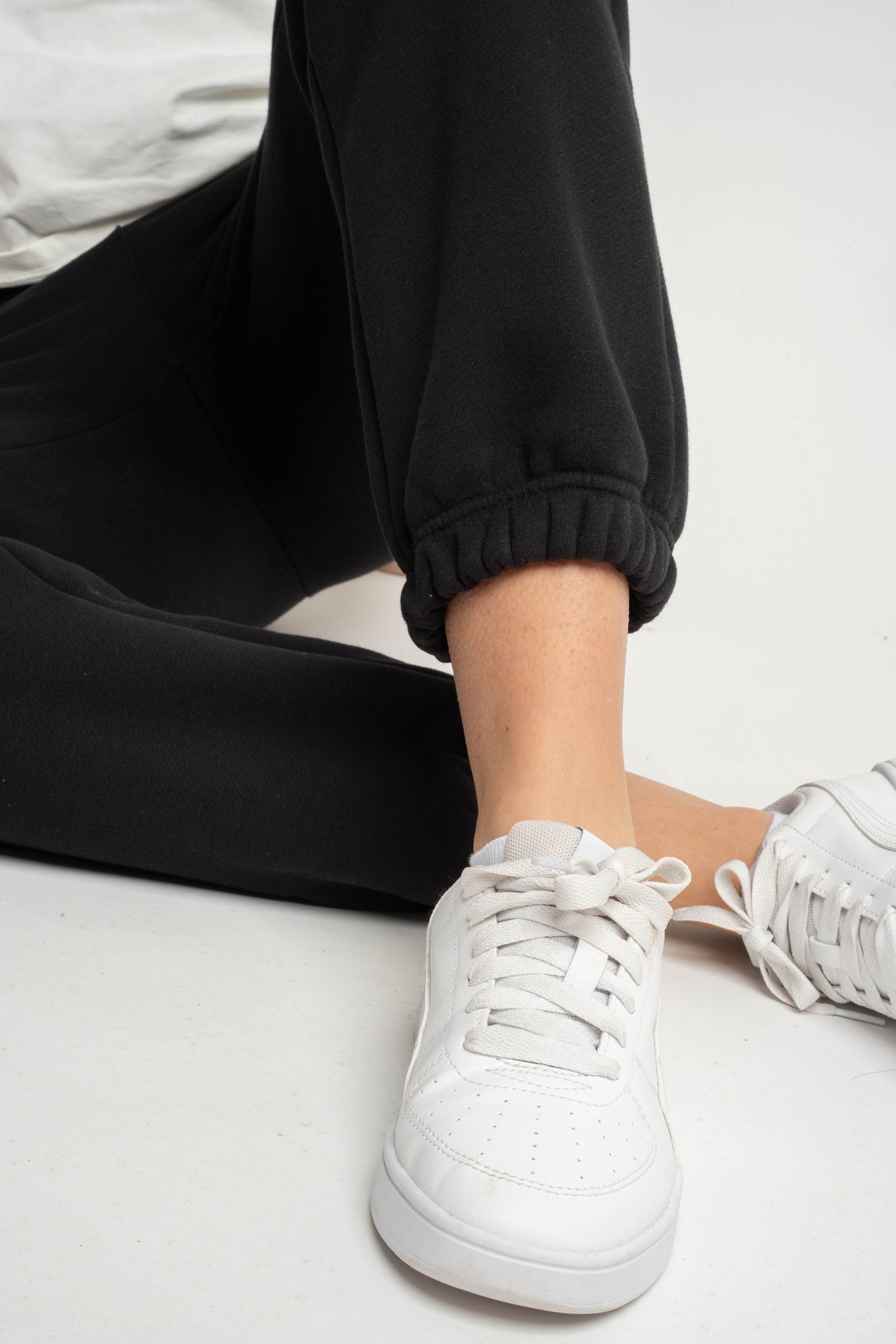 SPODNIE DRESOWE CZARNE - HARUKA