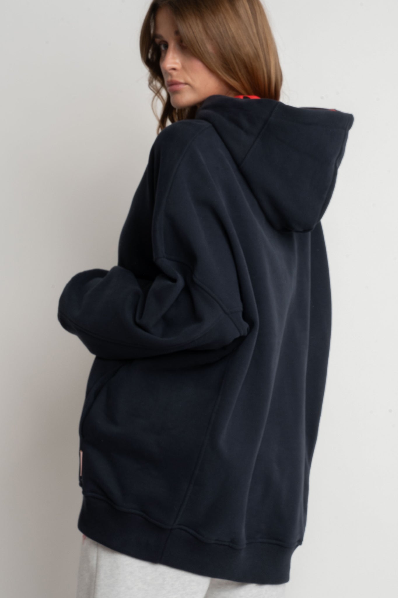 BLUZA Z KAPTUREM GRANATOWA - MYLA