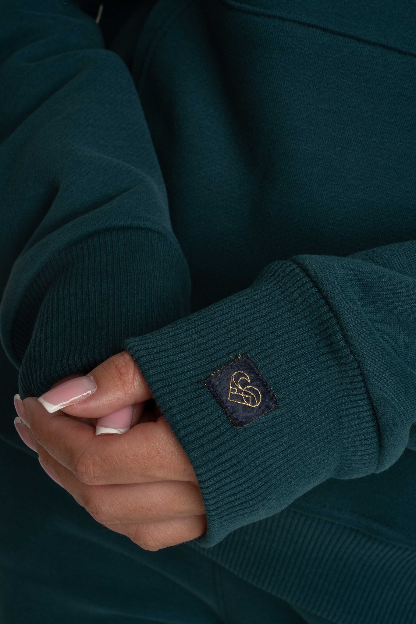 GREEN HOODIE - AURENA