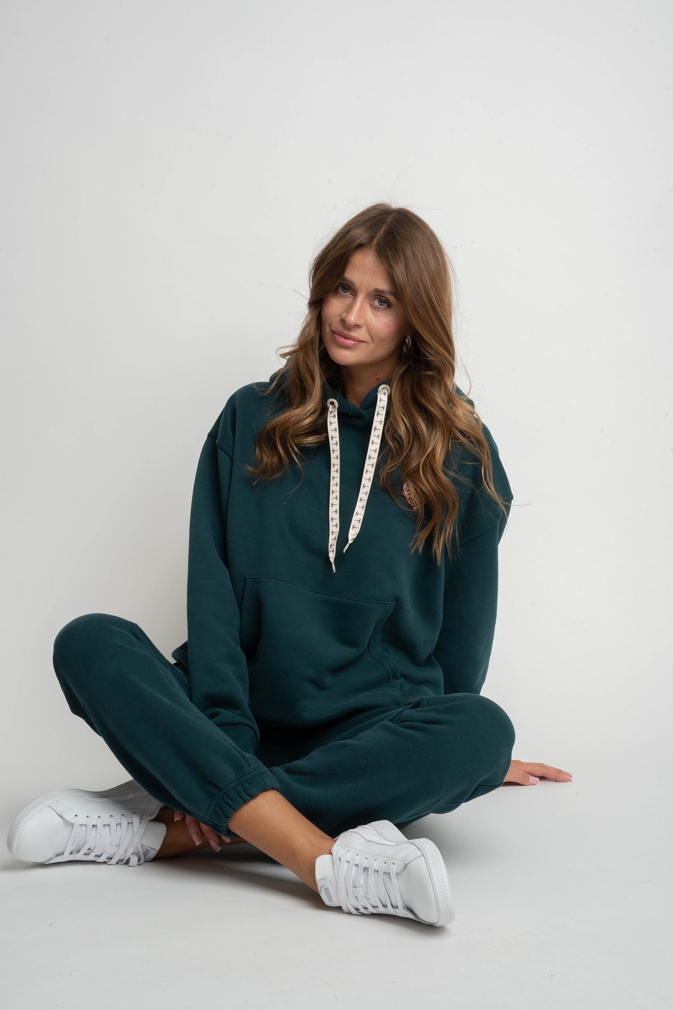 GREEN SWEATPANTS - HARUKA