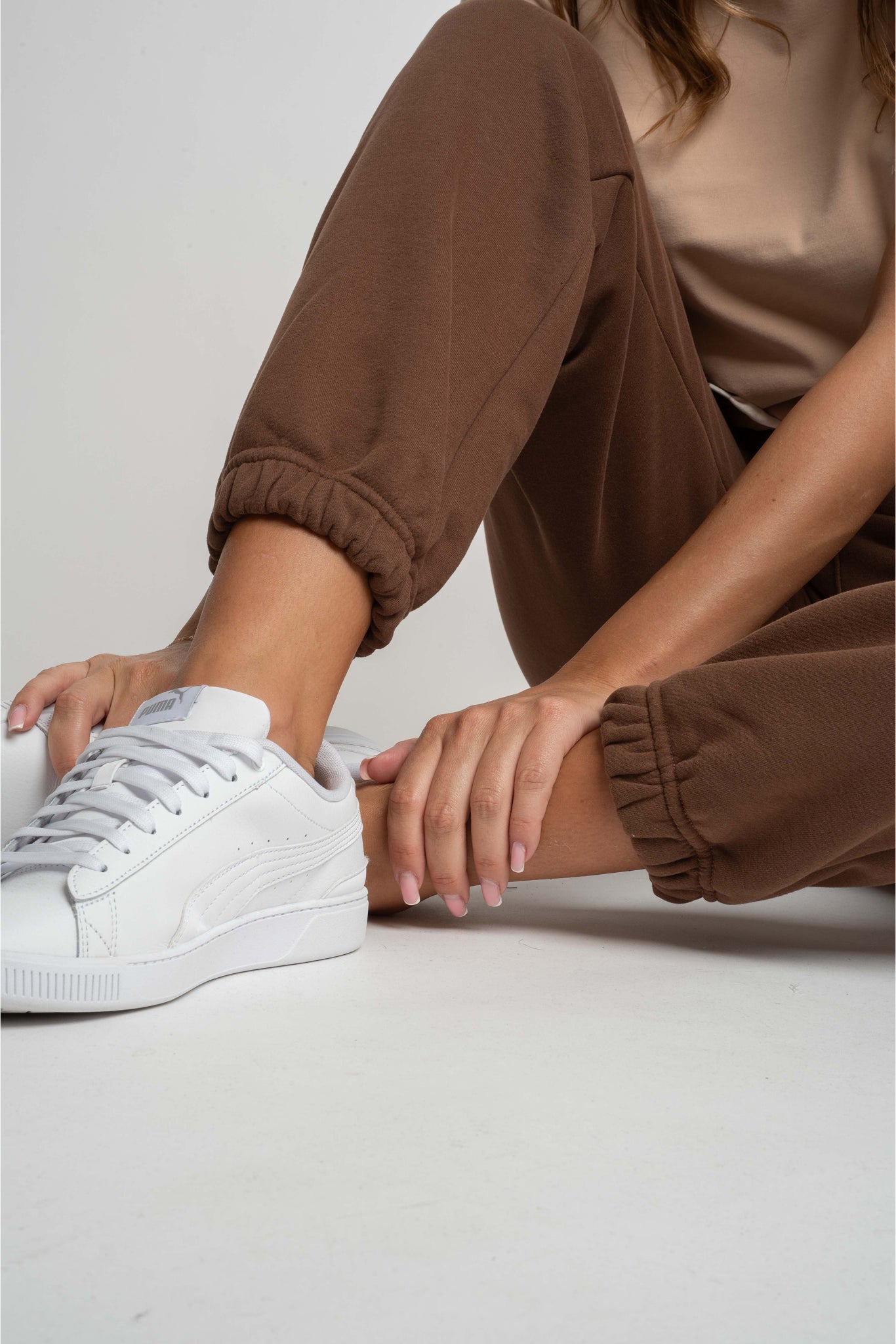 BROWN SWEATPANTS - HARUKA