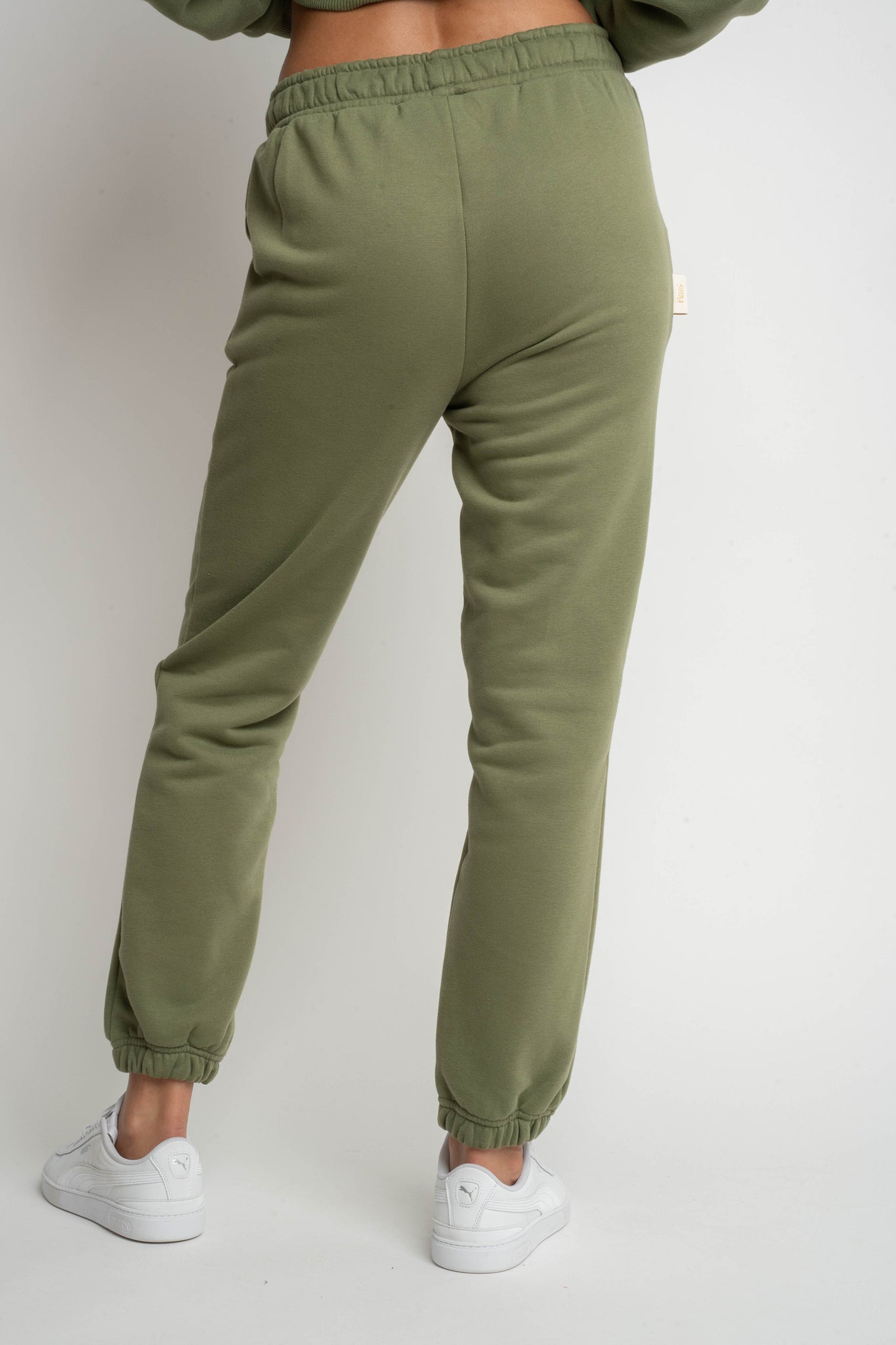 LIGHT KHAKI SWEATPANTS - HARUKA