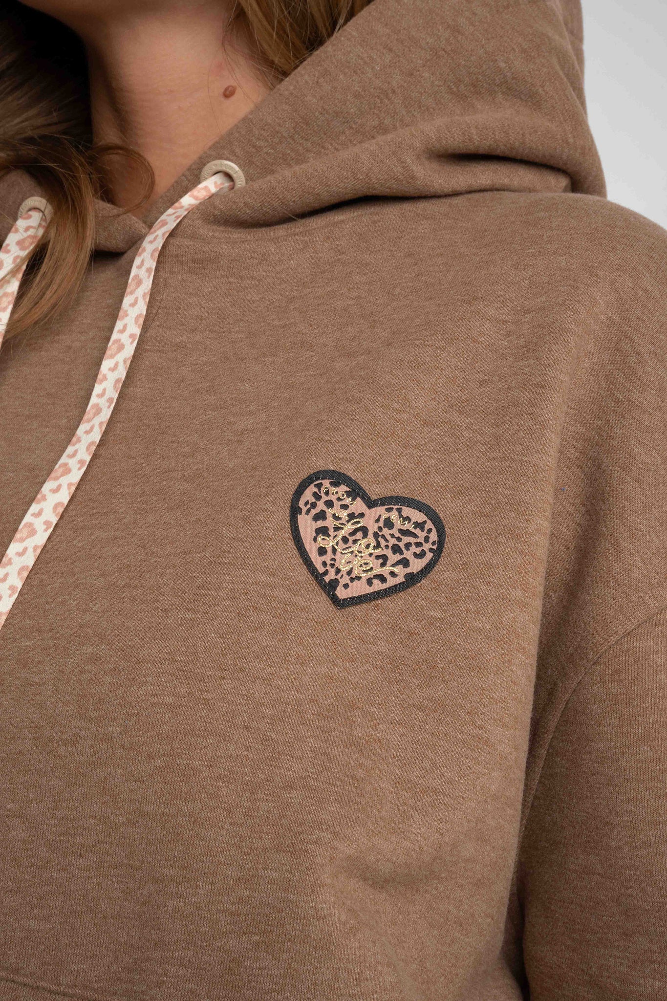 BROWN HOODIE - AURENA