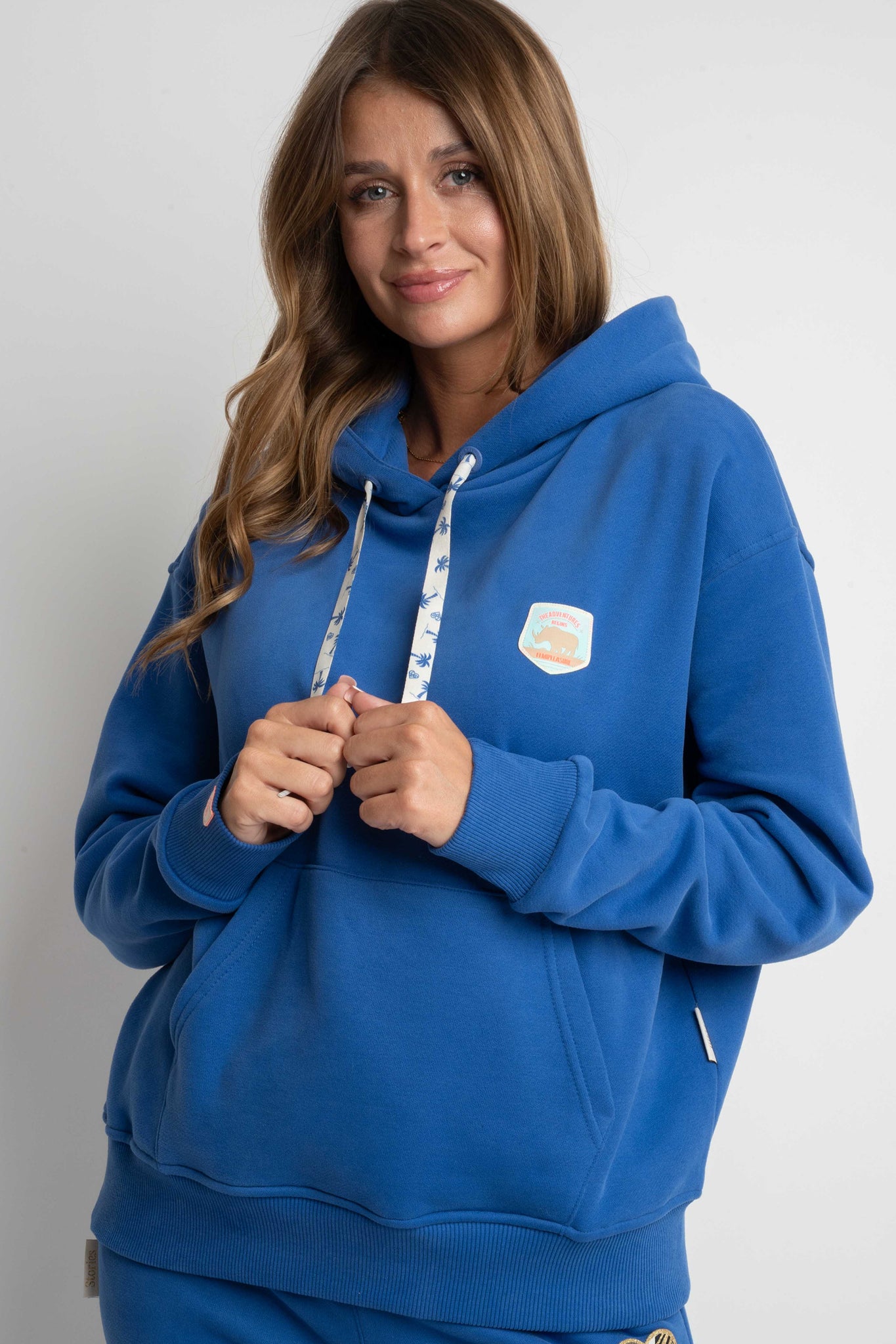 CORNFLOWER BLUE HOODIE - AURENA