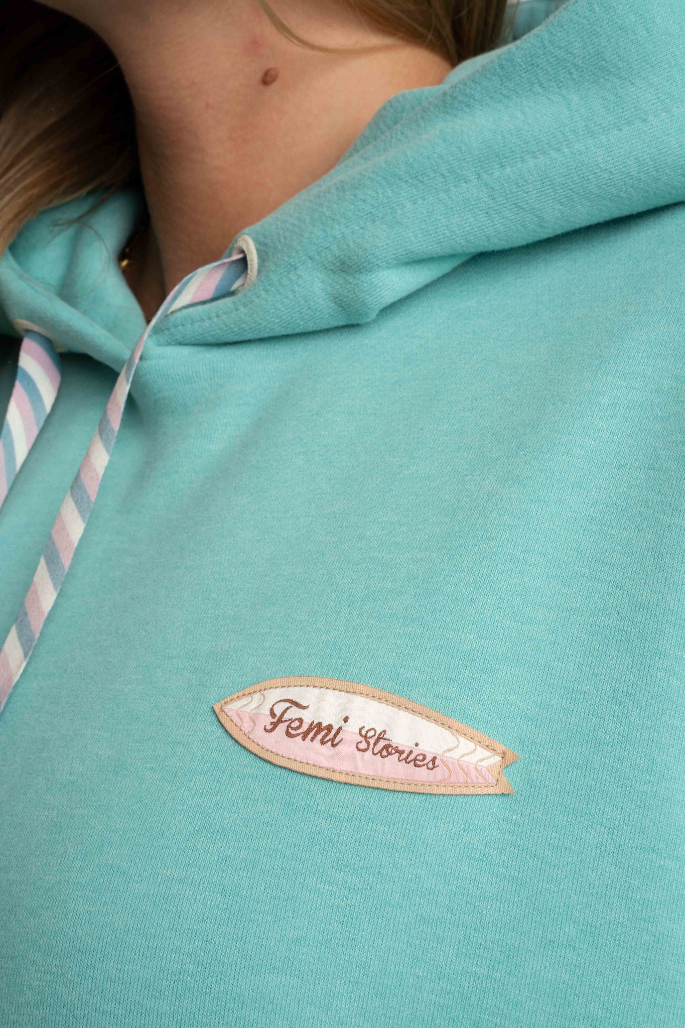 MINT HOODIE - AURENA