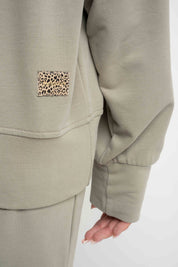 BLUZA Z KAPTUREM JASNY KHAKI- AURENA