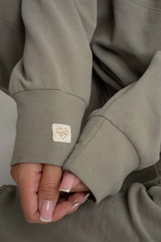BLUZA Z KAPTUREM JASNY KHAKI- AURENA