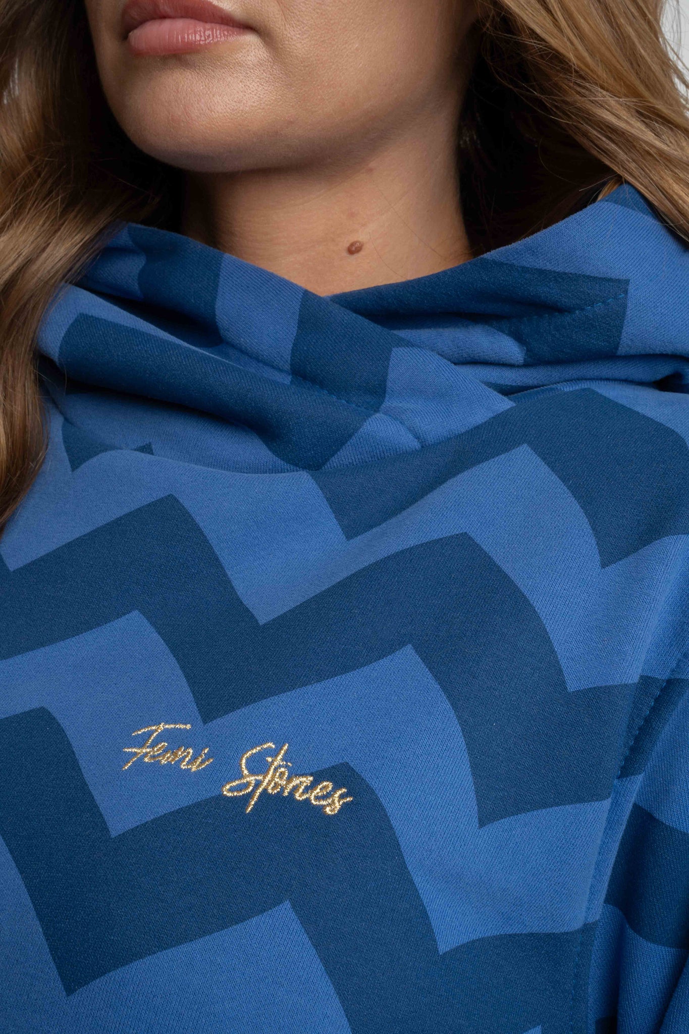 AZURE BLUE HOODIE - RUM