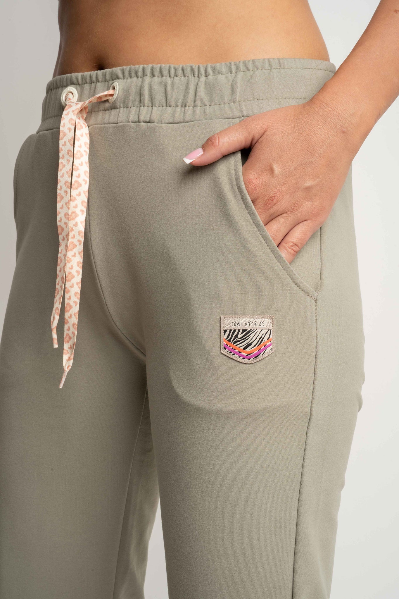 LIGHT KHAKI SWEATPANTS - VANO