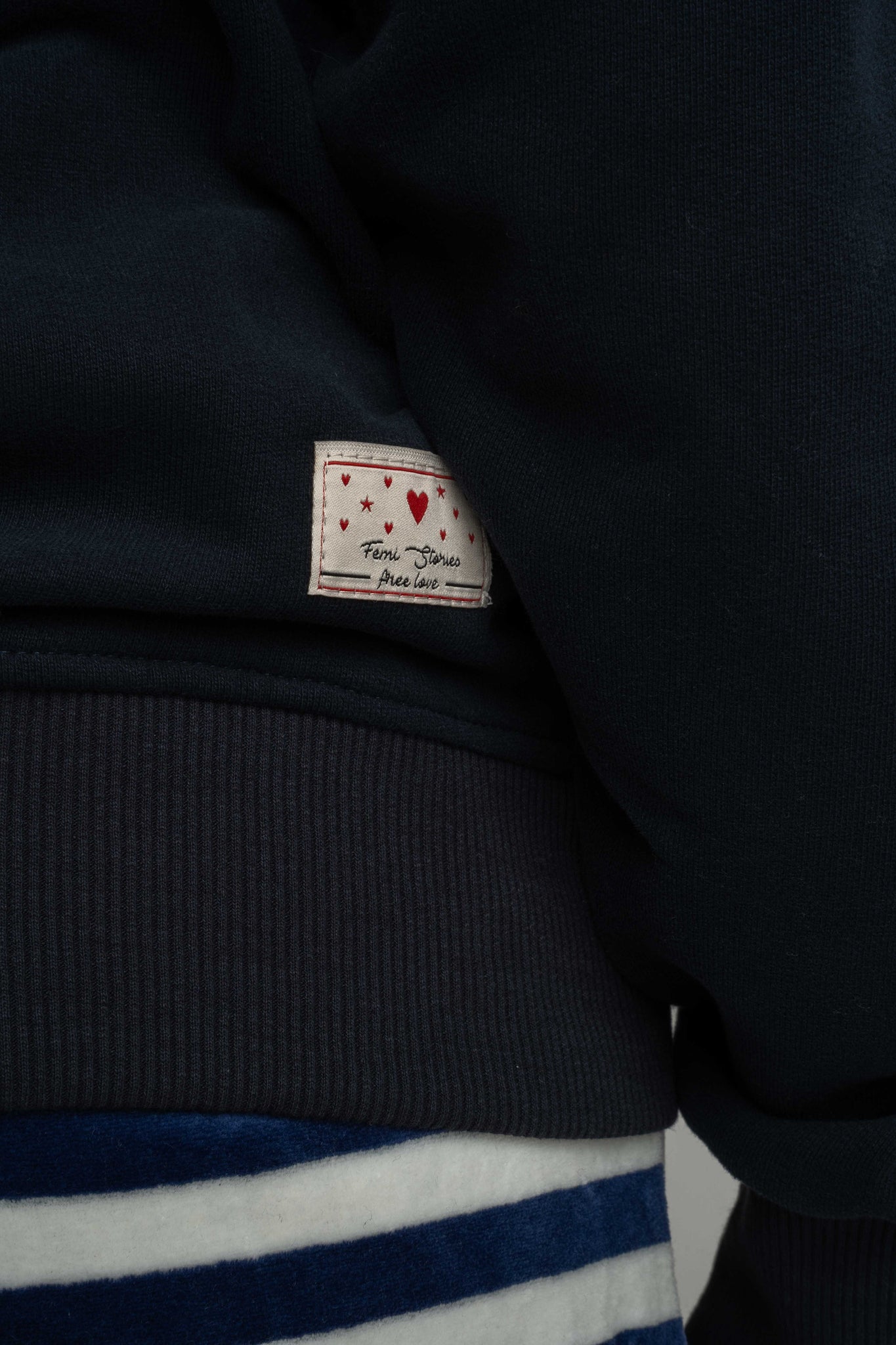 NAVY HOODED SWEATSHIRT - EMMA