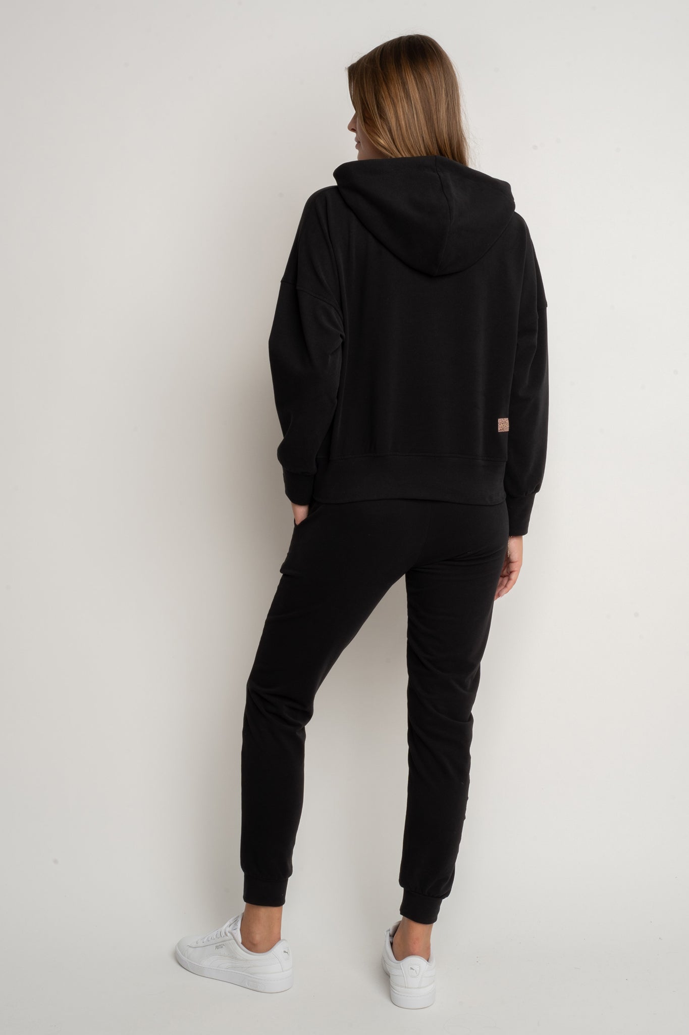 BLACK SWEATPANTS - VANO