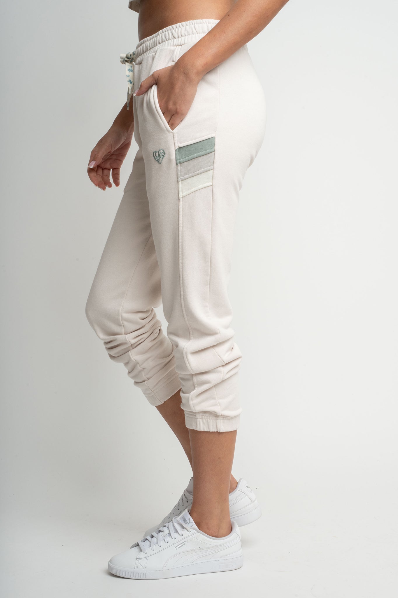 FITTED BEIGE SWEATPANTS - MAUI