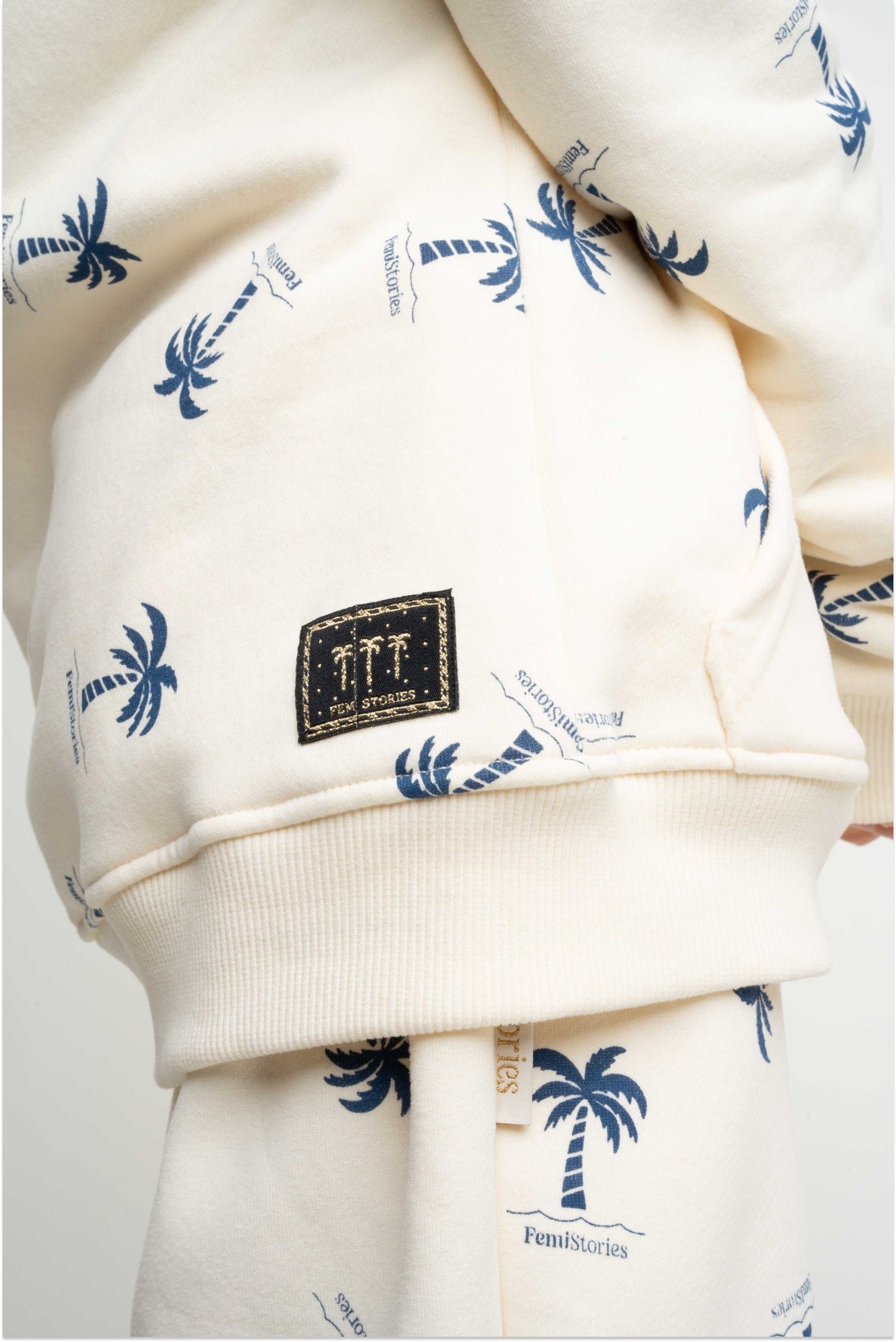 CHILDREN'S ECRU HOODED SWEATSHIRT - RUM
