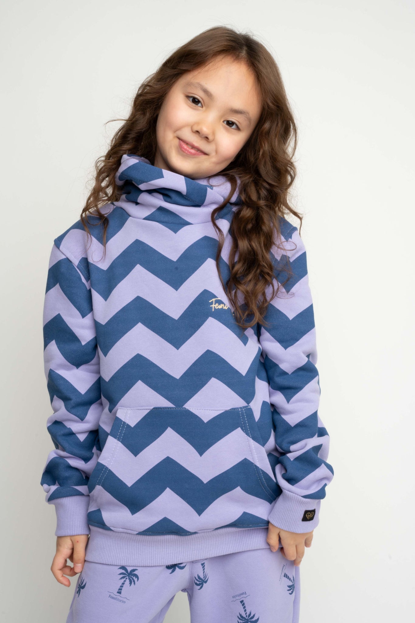 CHILDREN'S LAVENDER HOODED SWEATSHIRT - RUM