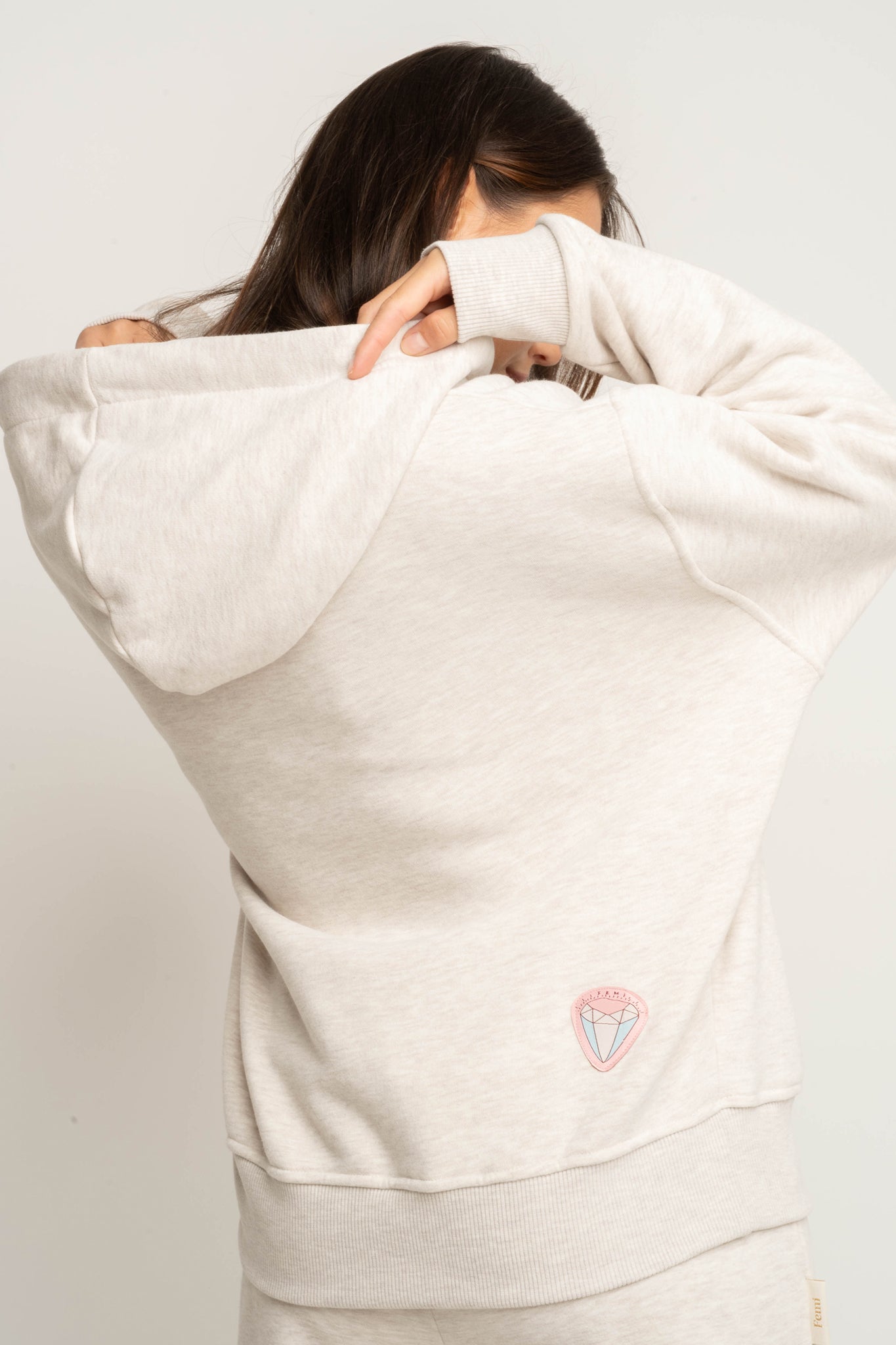 BLUZA Z KAPTUREM W KOLORZE NATURALNEJ KONOPII  - AURENA