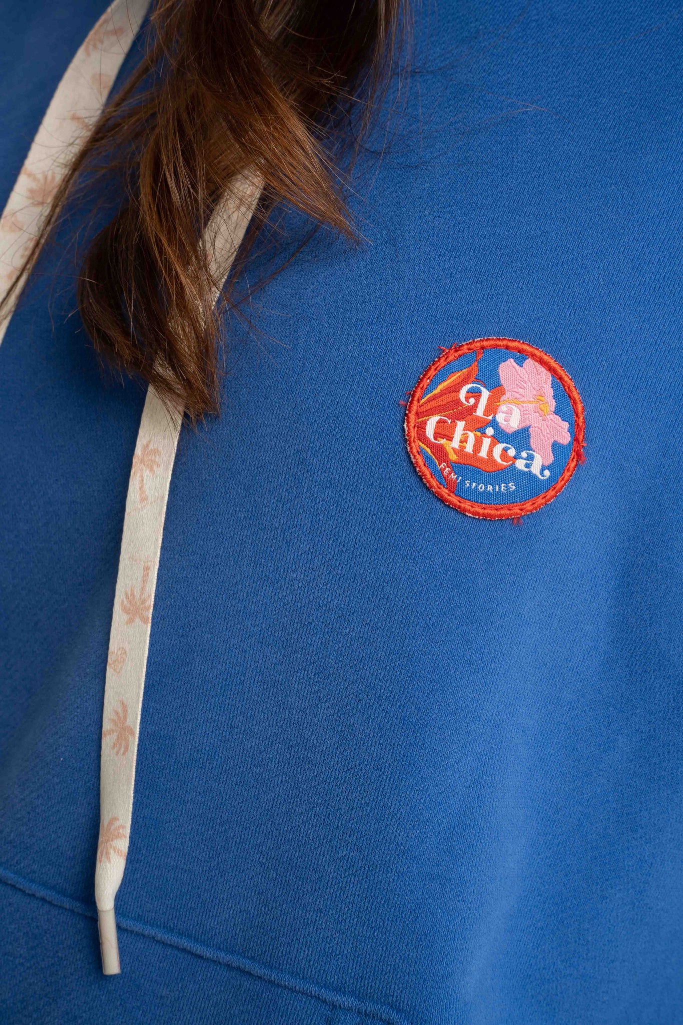 BLUZA Z KAPTUREM CIEMNONIEBIESKA - AURENA