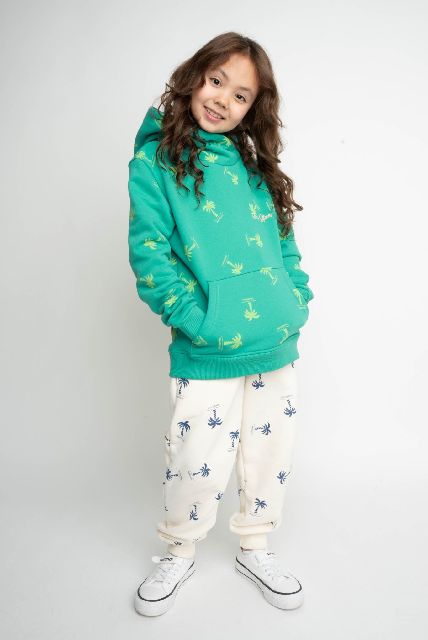 CHILDREN'S GREEN HOODED SWEATSHIRT - RUM