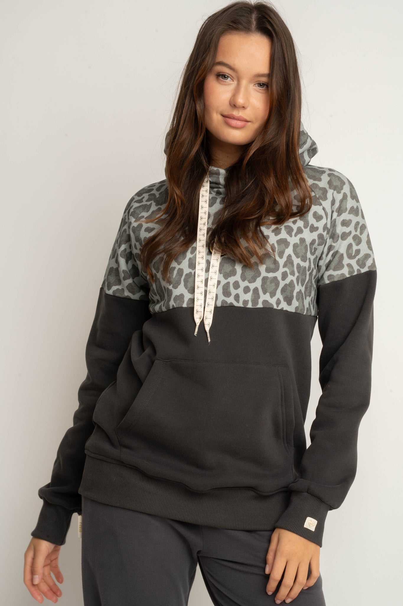 BLUZA Z KAPTUREM SZARA  - KENTA