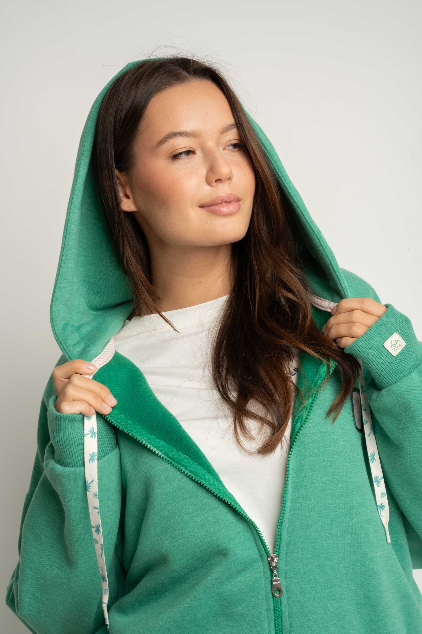 BLUZA Z KAPTUREM ROZPINANA ZIELONA - FLEUR