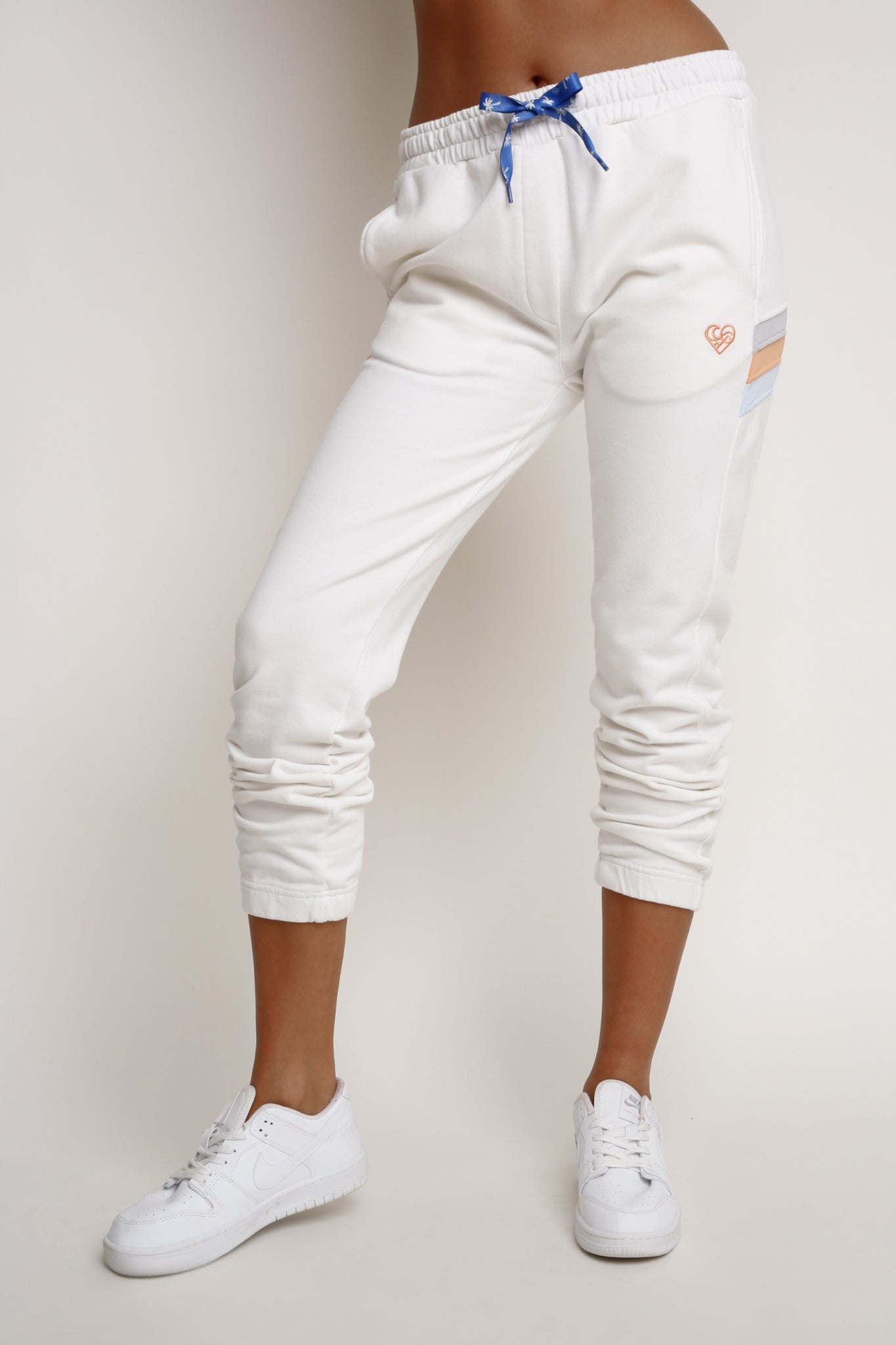 FITTED WHITE SWEATPANTS - MAUI