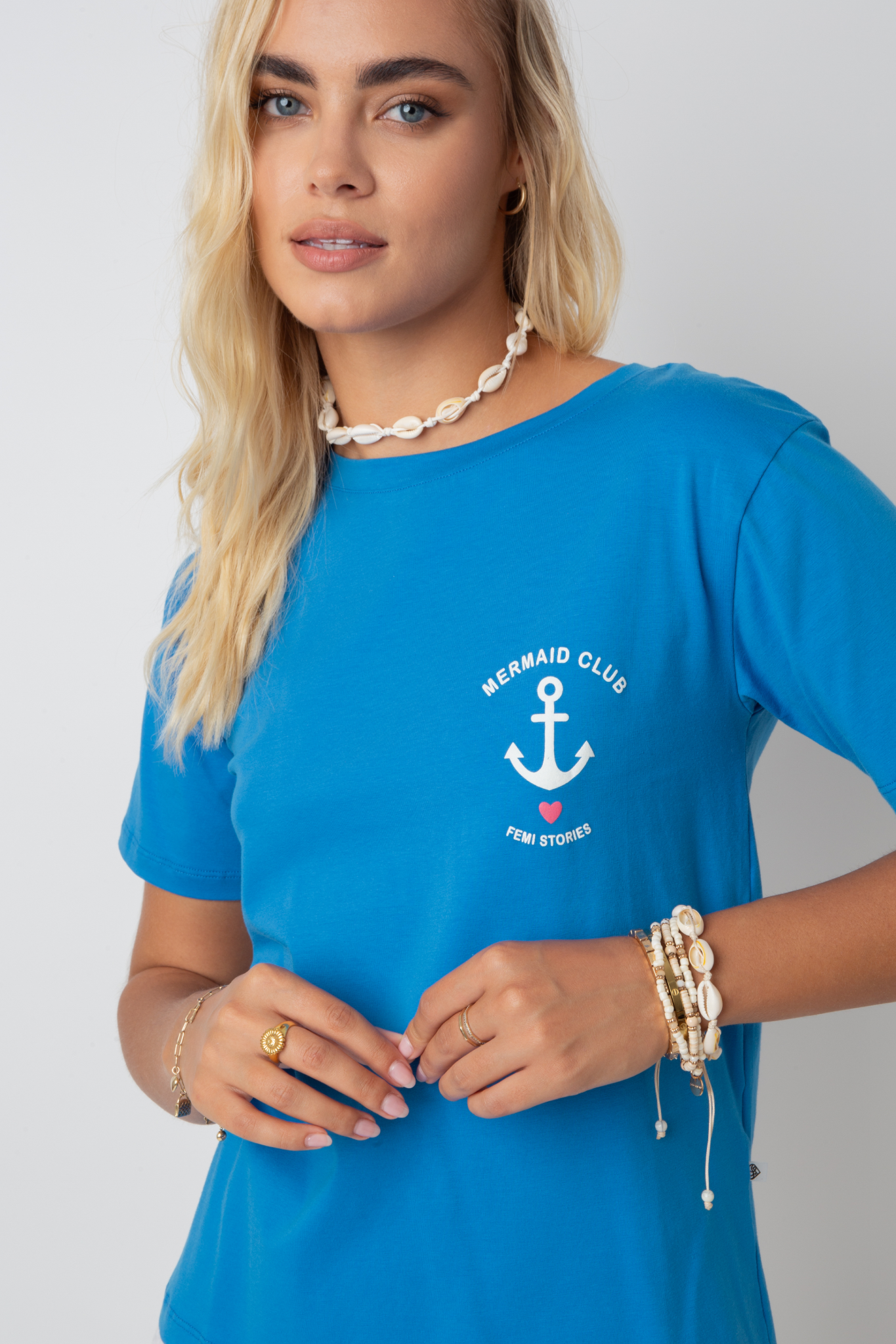 MERMAID CLUB BLUE T-SHIRT WITH ECRU PRINT - MANUEL