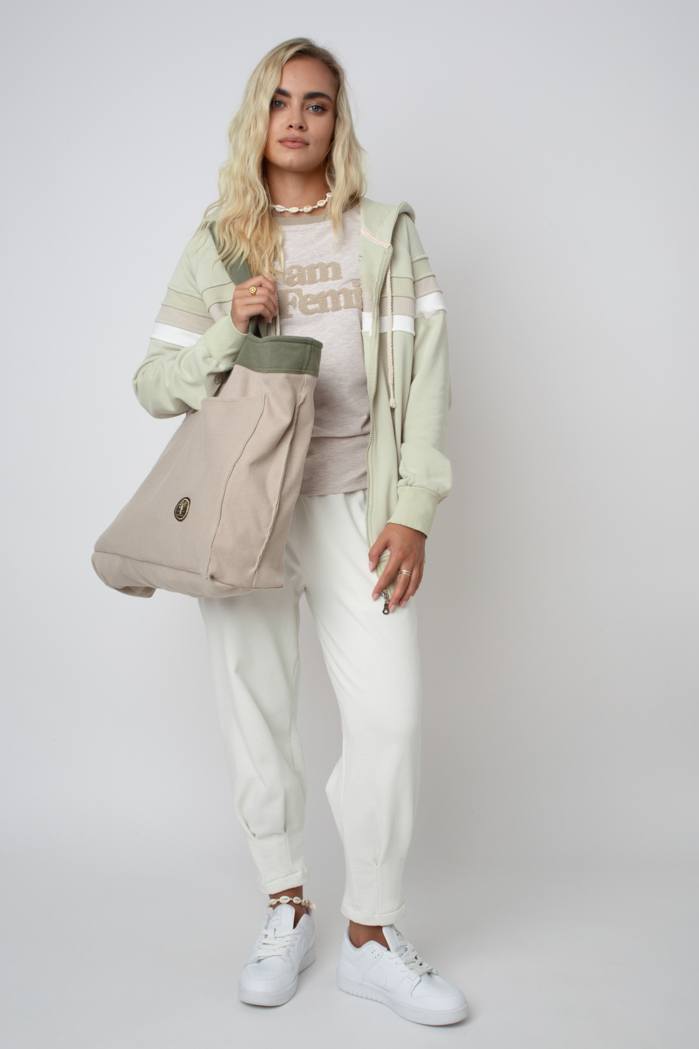 FEMI STORIES DOUBLE-SIDED SHOPPER BAG KHAKI - BORA BORA