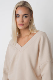 BLUZA Z DEKOLTEM OVERSIZE BEŻOWA - BISCOE