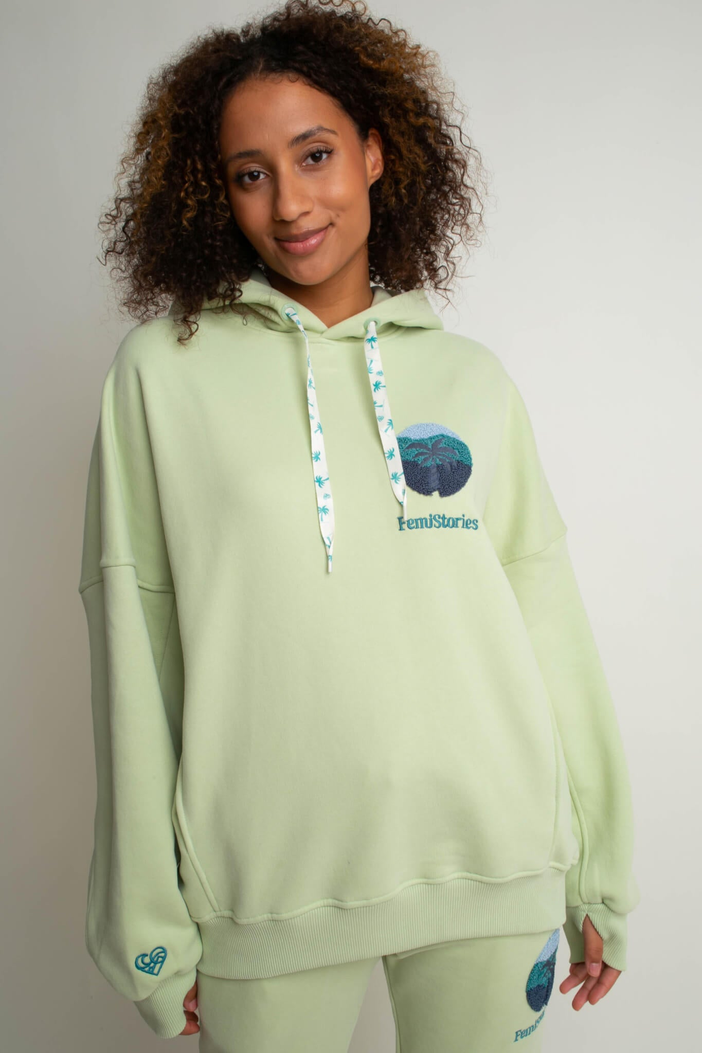 BLUZA OVERSIZE Z KAPTUREM PISTACJOWA - SANIBEL