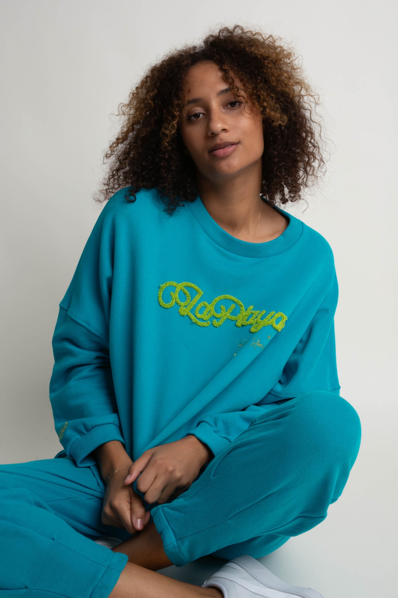 BLUZA LA PLAYA TYPU CREWNECK TURKUSOWA - VALD