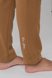 FITTED BROWN SWEATPANTS - MAUI