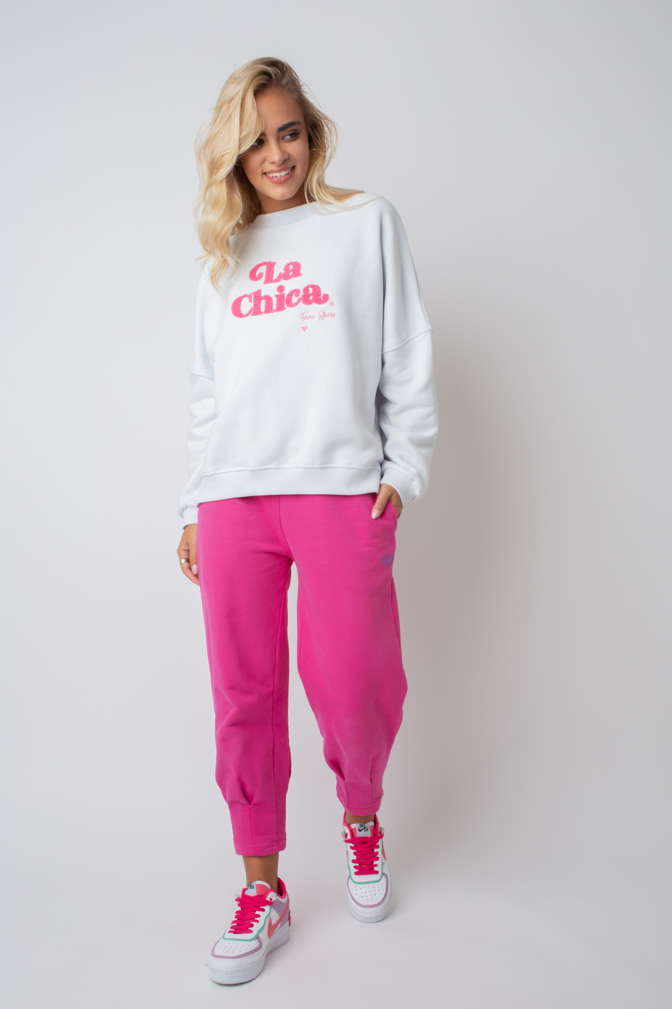 BLUZA LA CHICA TYPU CREWNECK BIAŁA - VALD