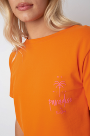 T-SHIRT MY WILD PARADISE POMARAŃCZOWY Z RÓŻOWYM NADRUKIEM PALMY- MANUEL